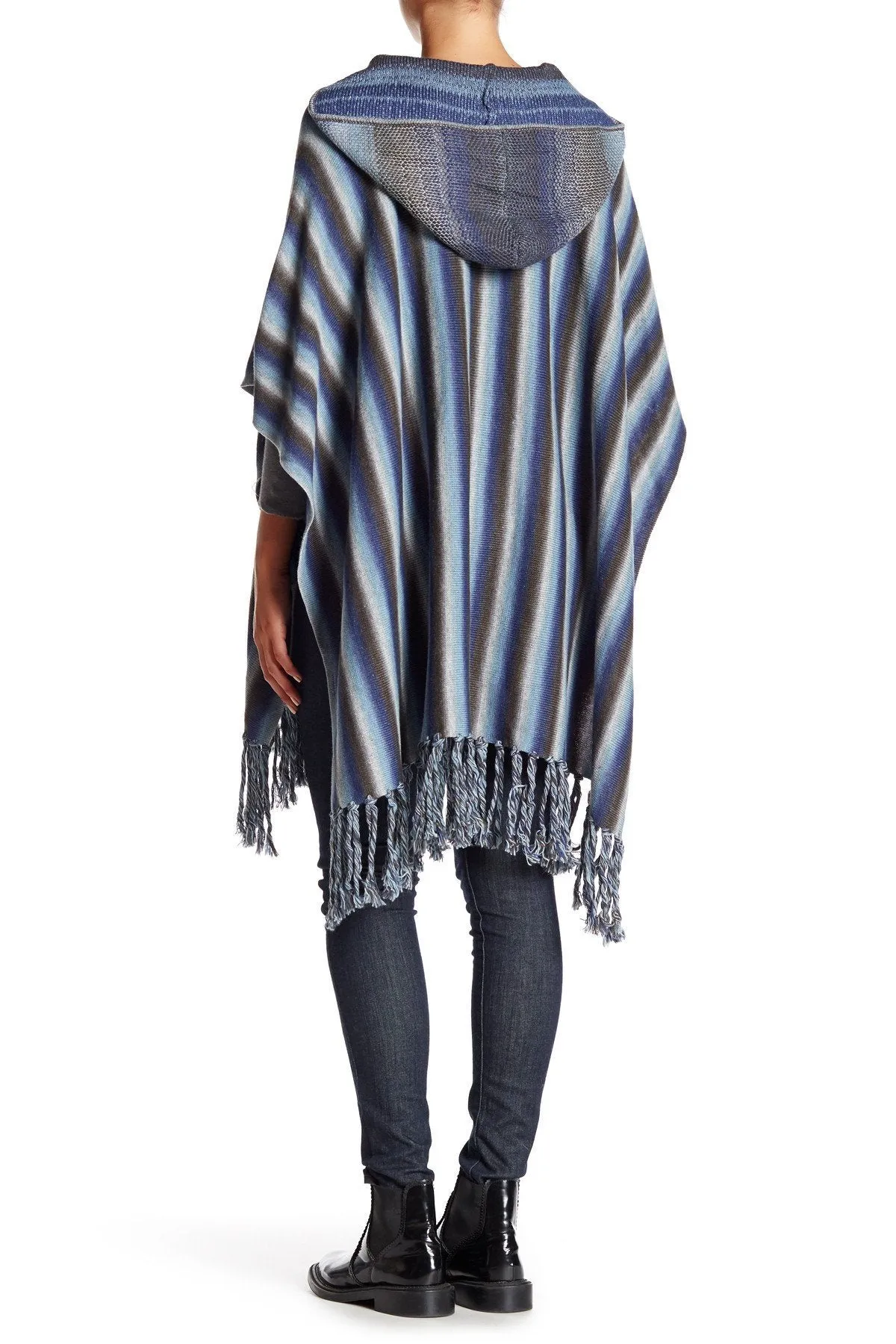 4465 Allie poncho Top