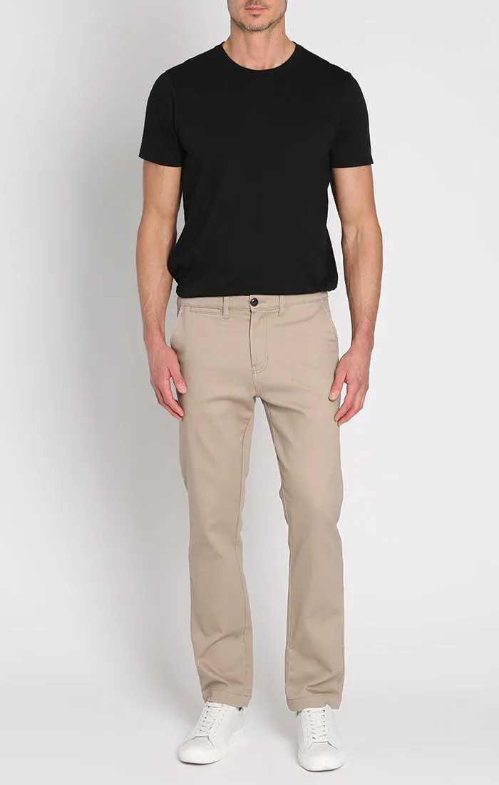 Bowie Straight Fit Commuter Chino Pant