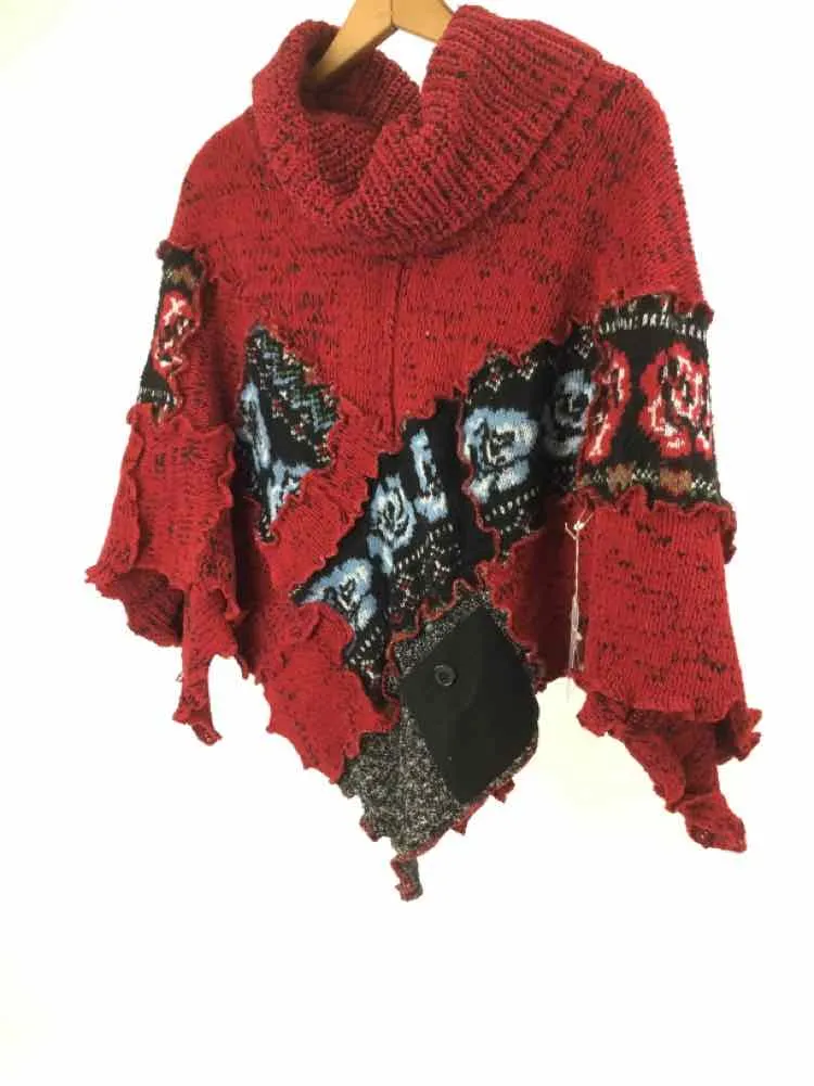 BrisingDesigns Size One Size Red/Black NWT Recycled Textiles Cowl Neck Poncho