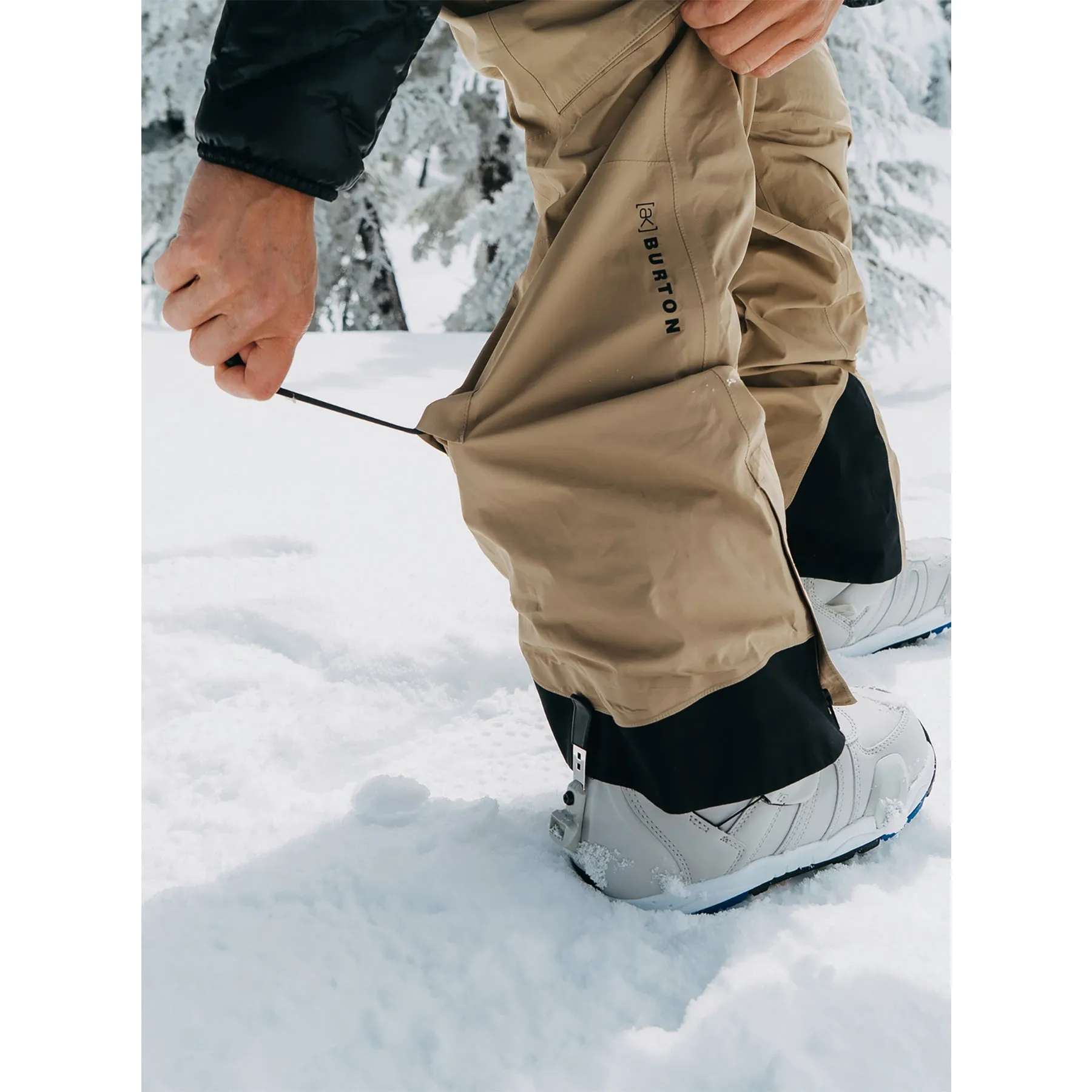 Burton Women's [ak] Kimmy GORE-TEX 2L Bib Pants 2024