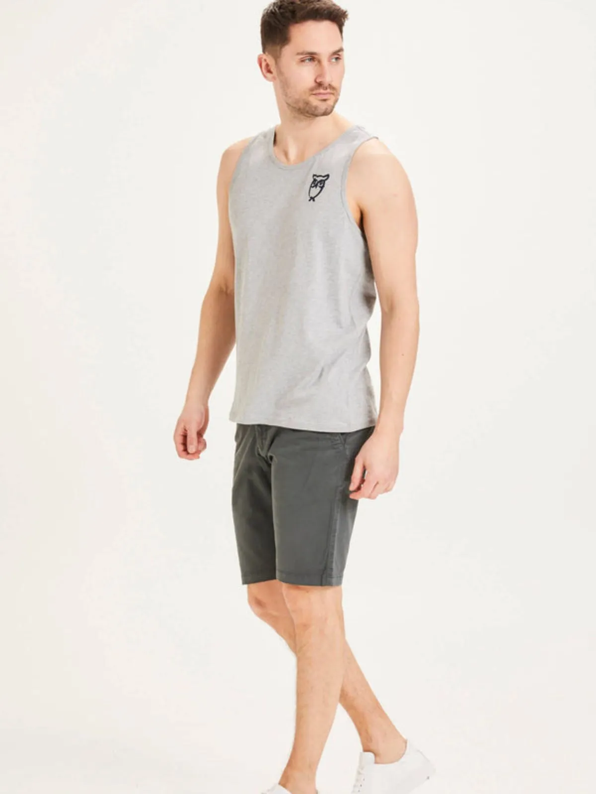 Chuck Regular Fit Shorts Dark Grey Knowledge Cotton Apparel