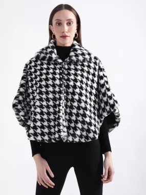 Elle Women Black Printed Collar Neck Short Sleeves Poncho Sweater