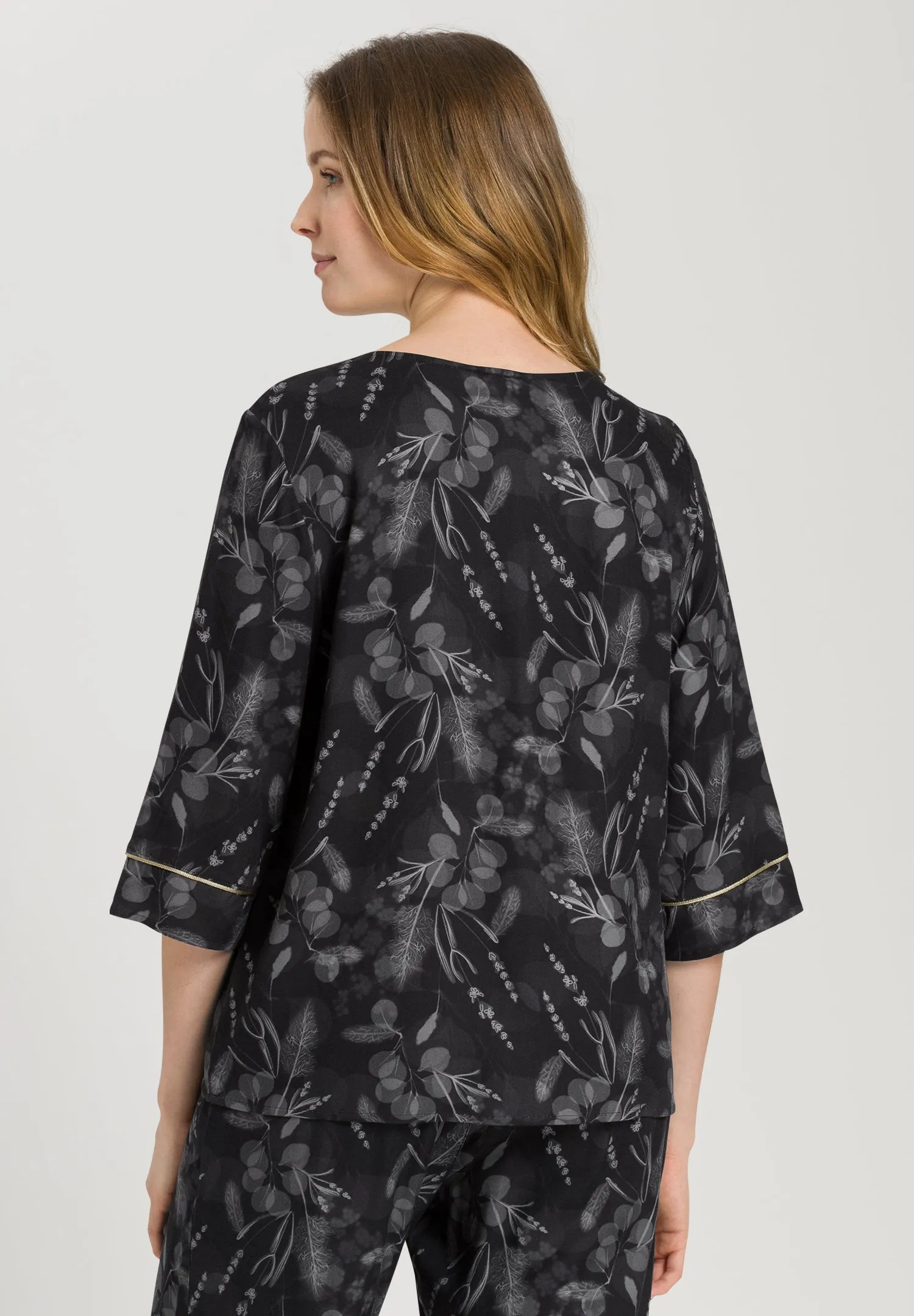 Lilova Relaxed Woven Floral Top | Mystic Shadow 76160-2987