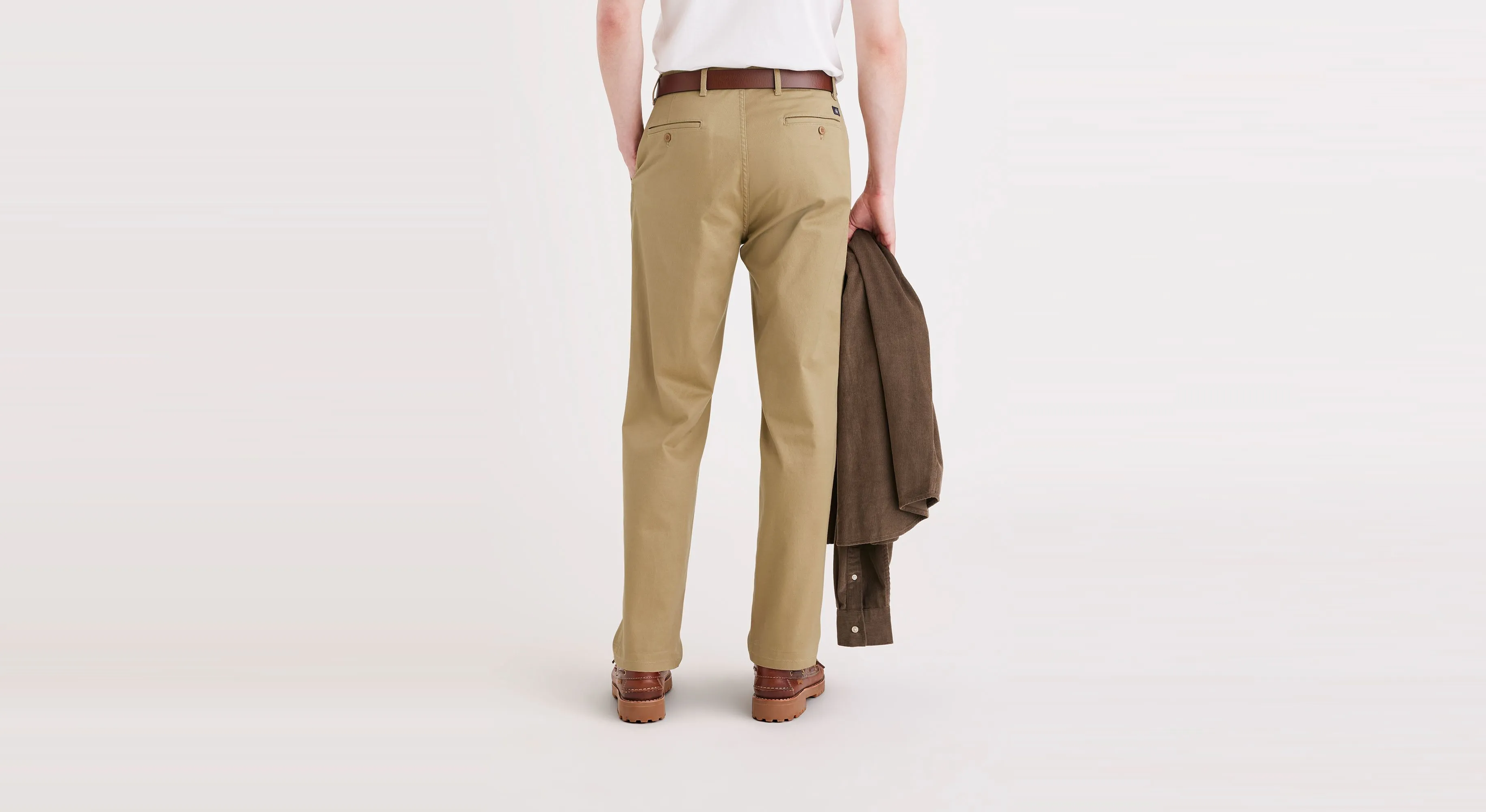 Men's Relaxed Tapered Fit Original Chino Pants