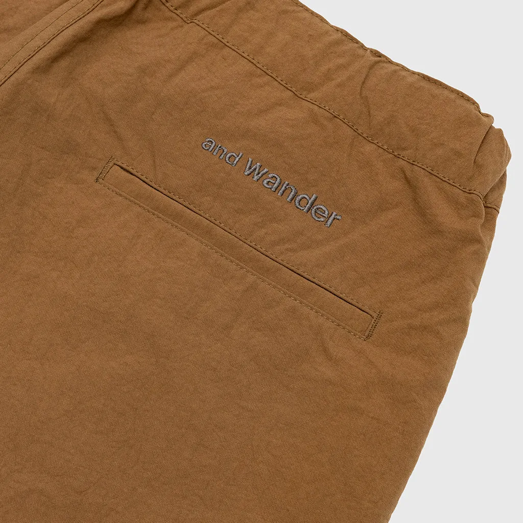 NYLON CHINO TUCK TAPERED PANTS