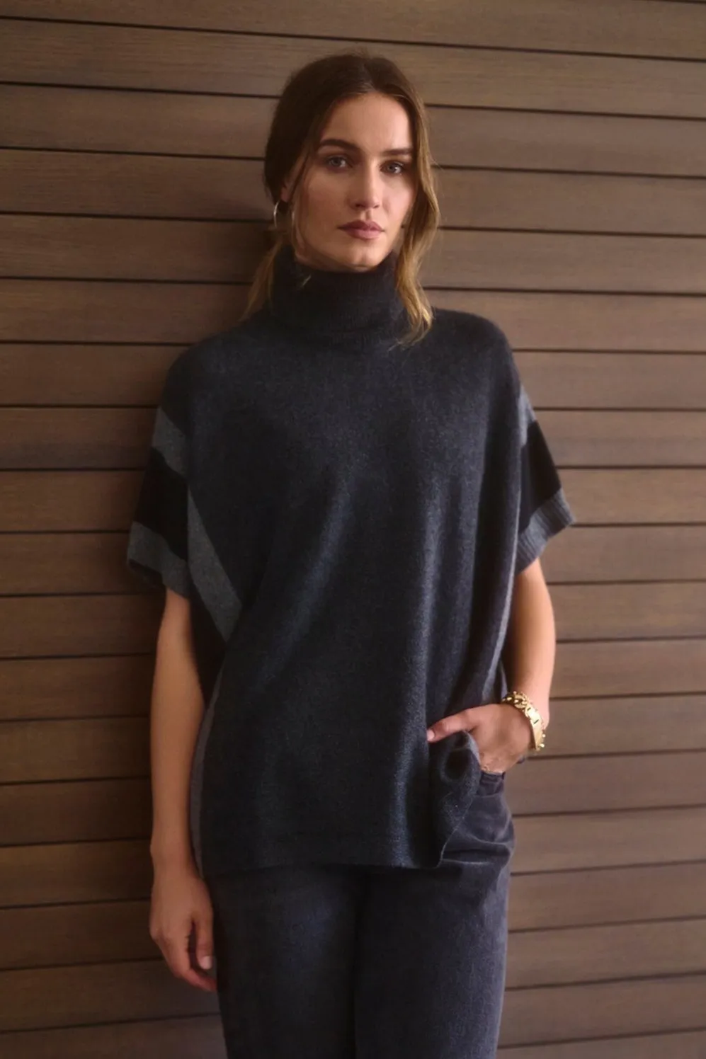 REESE CASHMERE TURTLENECK PONCHO