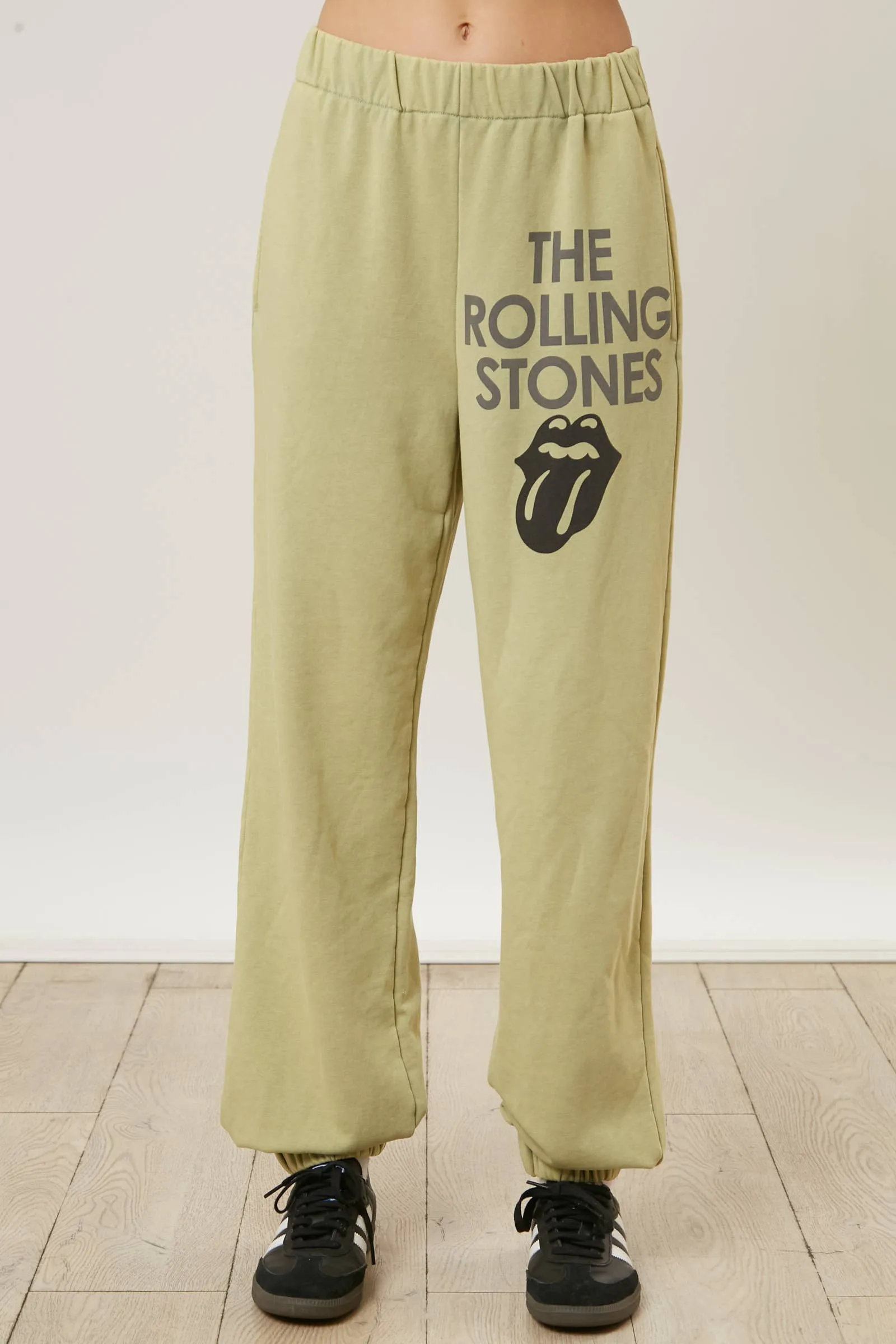 Rolling Stones Graphic Print Joggers: OLIVE / M