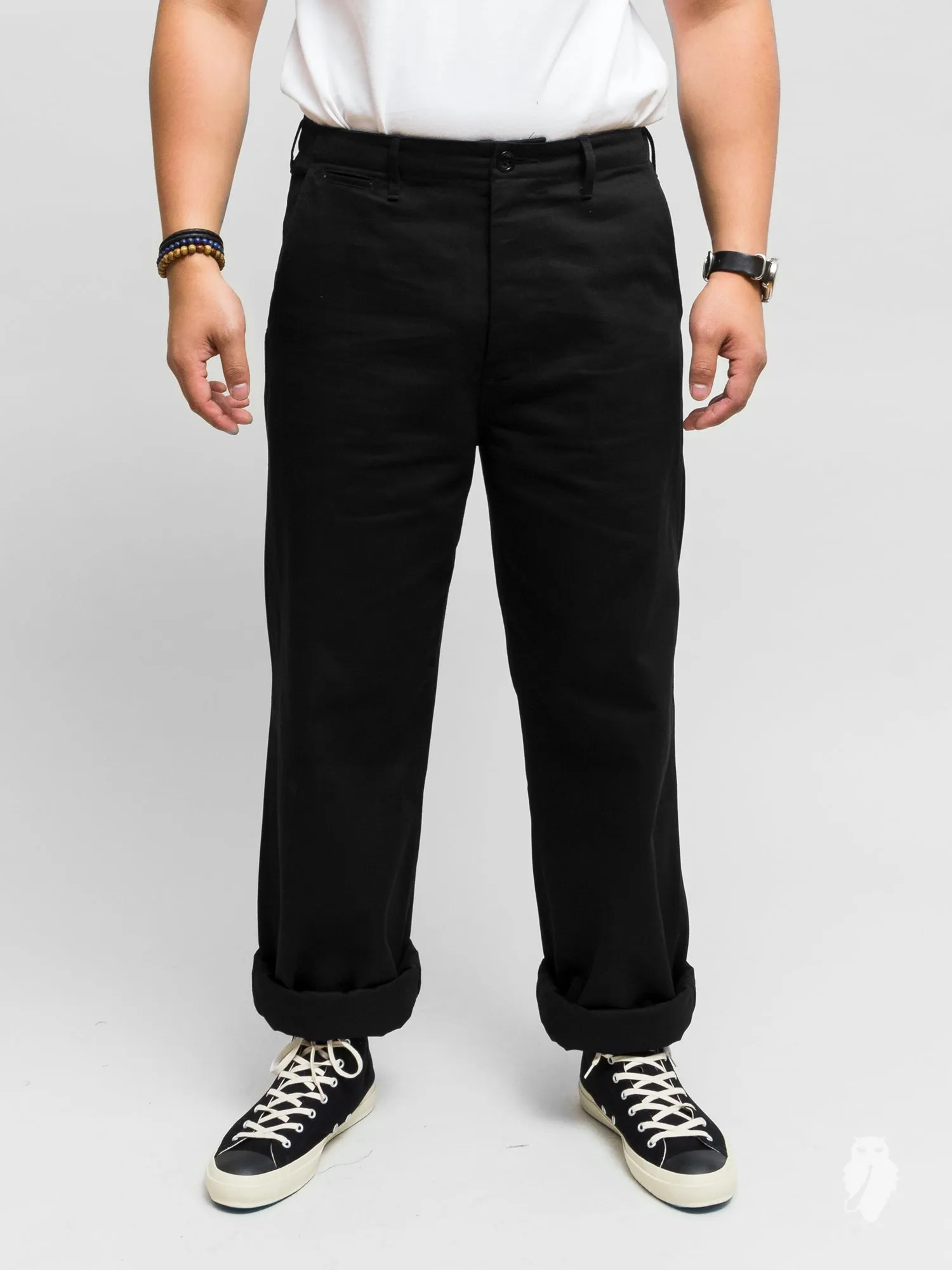 Service Chino in Black