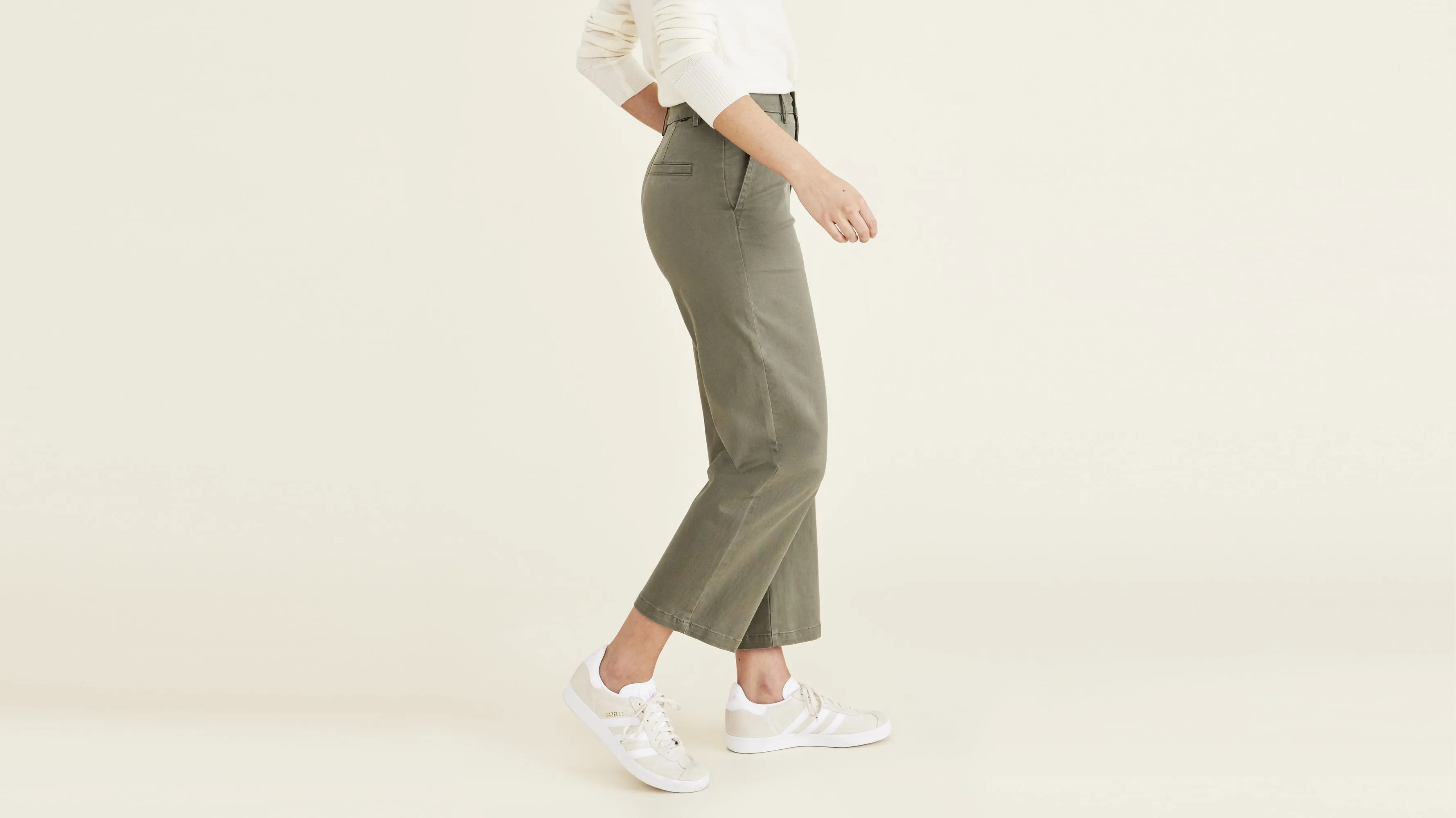 Women's High Straight Fit Weekend Chino Pants